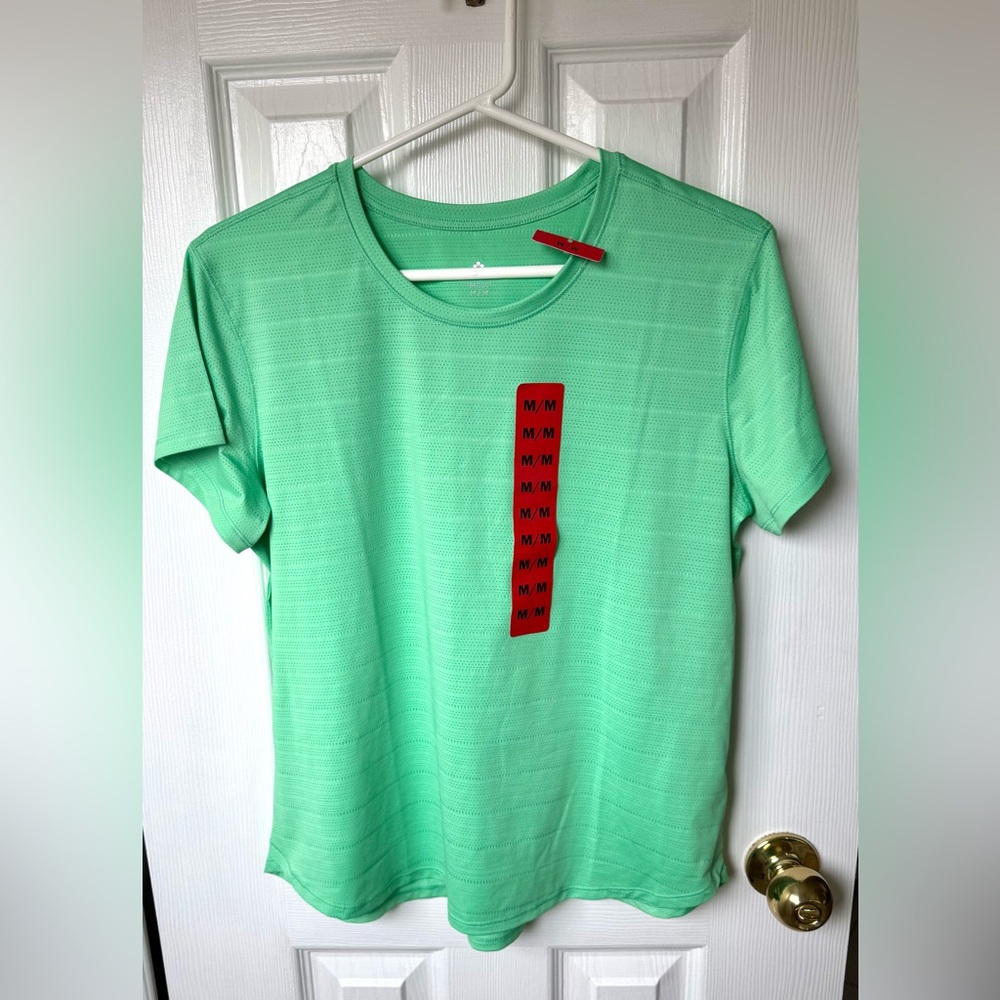 Tuff Athletics Women's Active Top Bright Green Size Medium New with Tags
